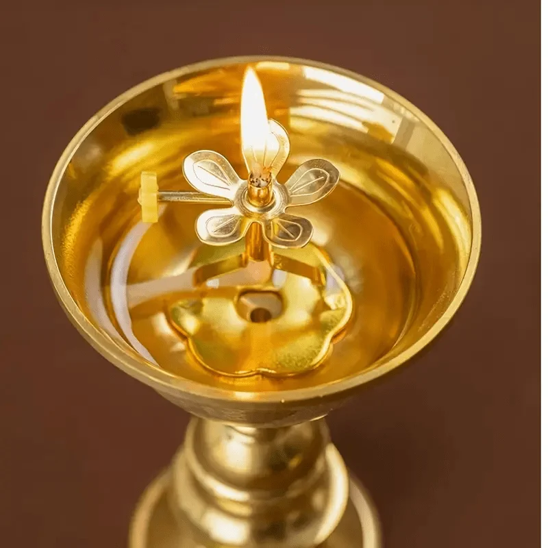 1pc Elegant Golden Candle Holder with Adjustable Wick - Heavy-Duty Candlestick, Tabletop Decor for Home,Office,Wedding, or Hotel
