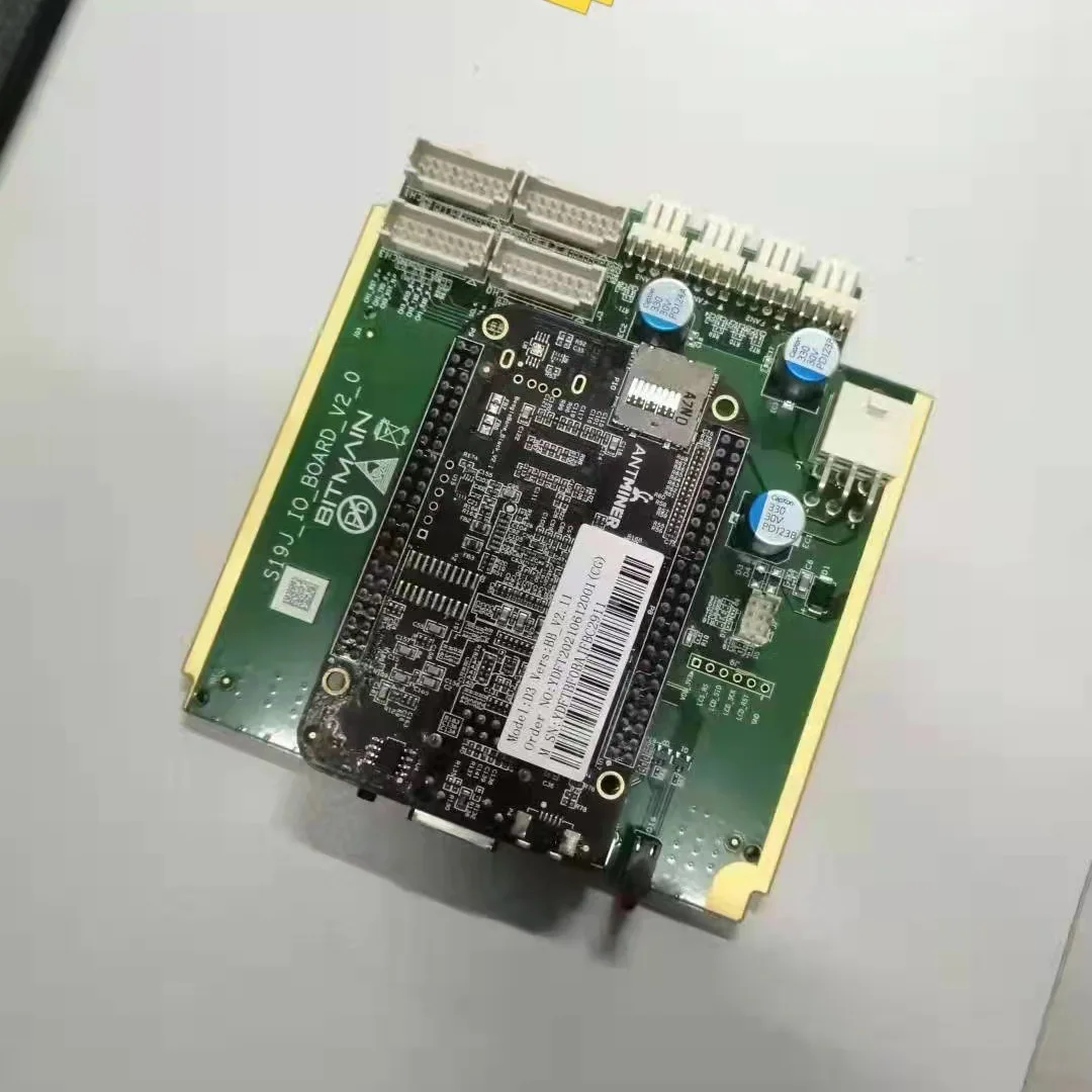 

Подходит для платы управления Майнером S19J S19JPRO