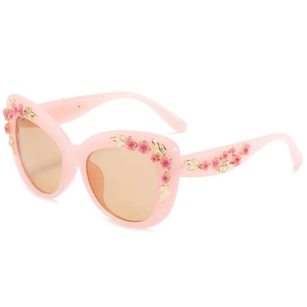 Retro Cat Eyes Sunglasses Flower Cat Eyes Sunglasses UV400 Butterfly Eyes Broken Plastic Gradient Men's and Women's Sunglasses