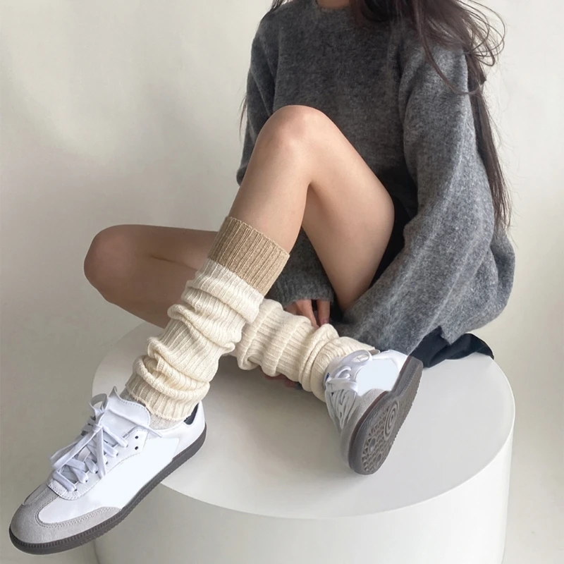 Y2K  ÷  Ʈ ٸ ,  縻  Ŀ, ũ ҳ л ٸ Ҹ,  ƮƮ,  ܿ