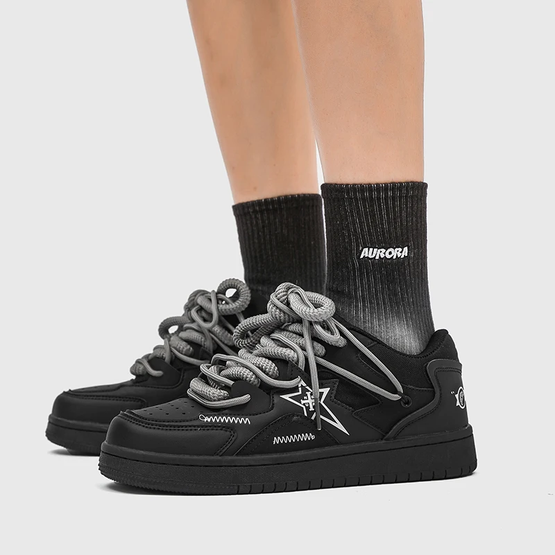 2024 AE HOT Selling Fashion Pro Skateboard Sneaker Boy&Girl Board Skating Cool Footwear Unisex Size36-44 Hombre Zapatos de Mujer