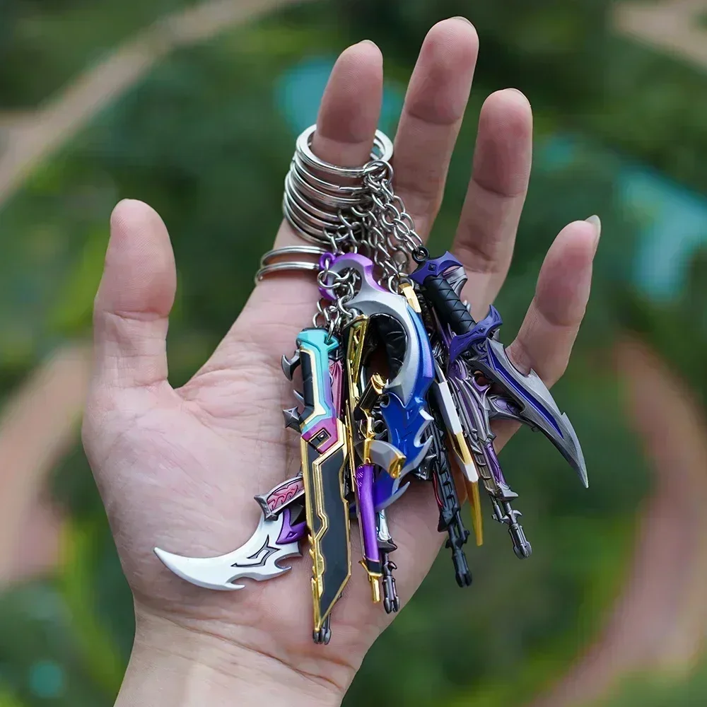 Valorant Keychains Set Reaver Karambit Knife Vandal Metal Game Peripheral Metal Sword Weapon Model Keychains Pendant  Gifts Toys 2