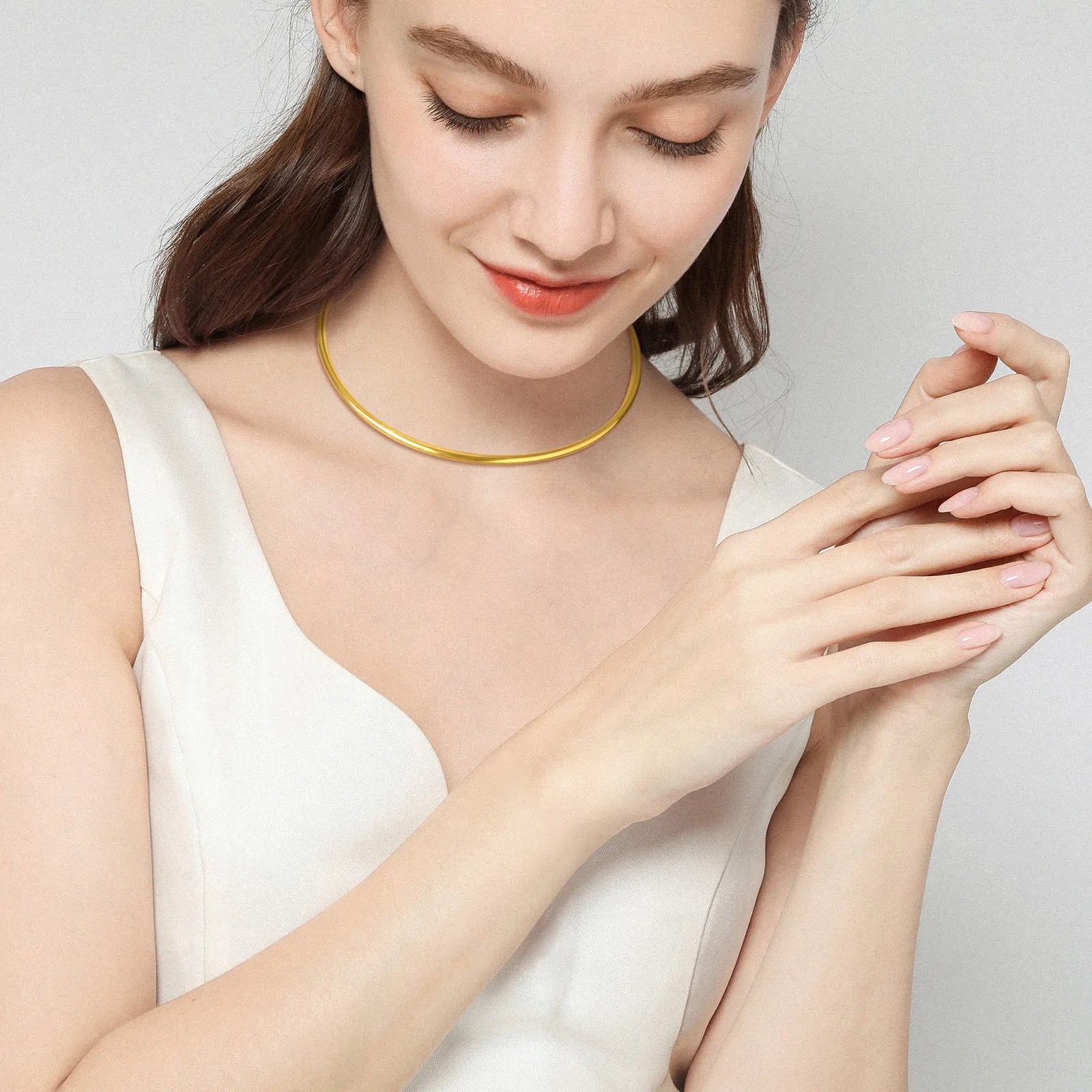 Vnox Minimalist Women Torques Gift Jewelry, Gold Color Stainless Steel 4MM Wide Chain Choker Necklace