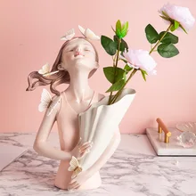 Home Decor Girl Figurine Resin Sculpture Abstract Art Room Decor Nordic Decoration Home Living Room Decoration Accessories Gifts