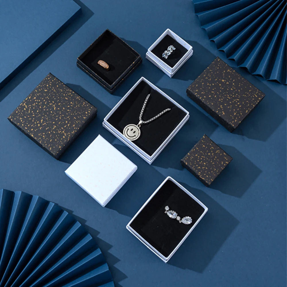 24Pcs Jewelry Organizer Box White Black Kraft Paper Display Gift Boxes Engagement Ring for Earring Necklace Bracelet Accessories