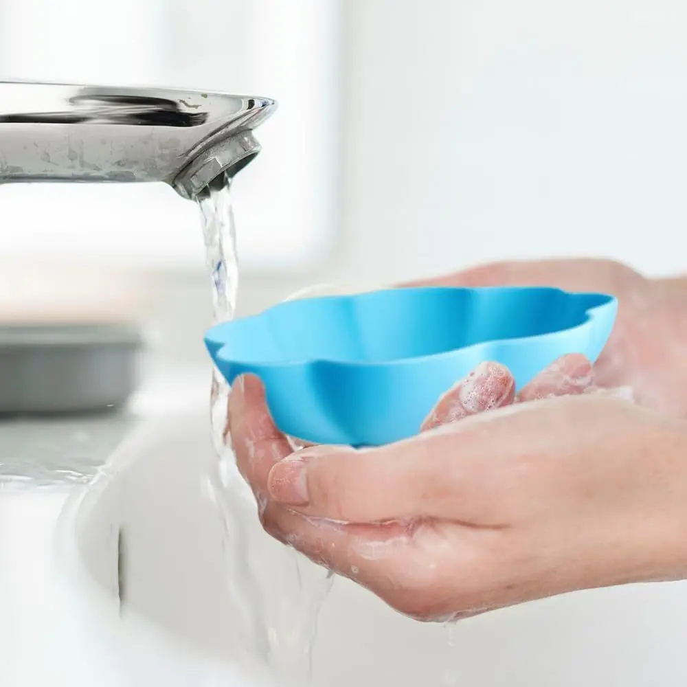 Description Picture 6 of itemNew Creative Silicone Drip-Proof Popsicle Rack Ice Cream Stand Portable Popsicle Tray Kids Handheld Ice Cream Holder