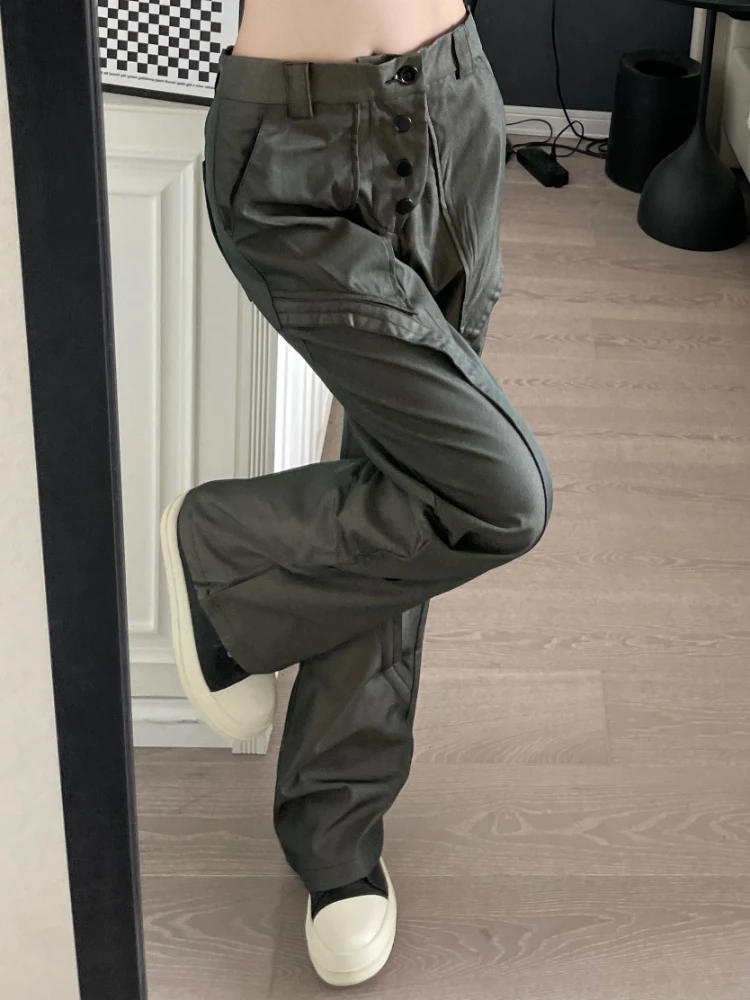 Рисунок 5 - Женские брюки-карго QWEEK Y2K