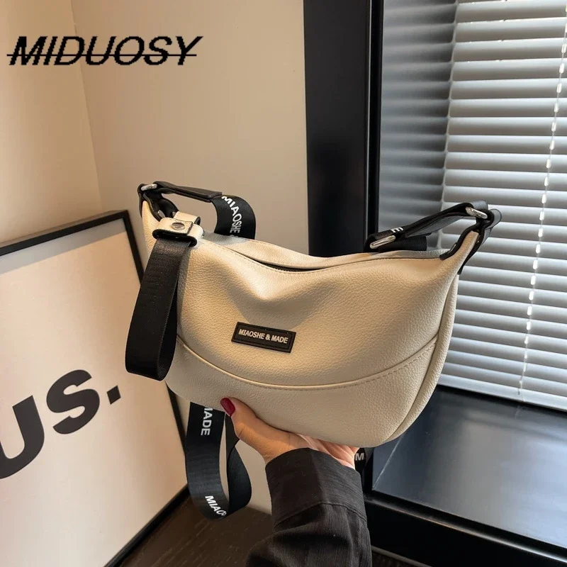 

High-Grade Underarm Bag for Women 2023 New Korean Style Minority Fashion Saddle Bag Casual All-Match Shoulder Messenger Bag