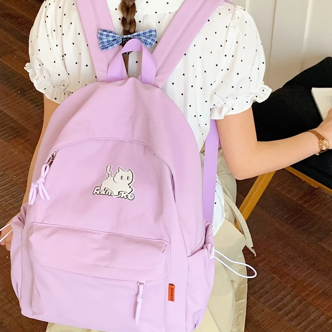 귀여운 고양이 자수 프레시 스타일 스쿨백 가볍고 심플한 디자인 나일론 소재 통기성 좋은 도시 스타일 여학생용 백팩