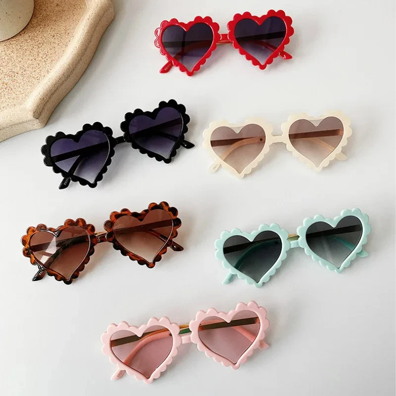 Heart Shaped Sunglasses For Children Boys Girls UV400 Sunglassese Outdoor Cute Cartoon Eyewear for Kids children sunglasses