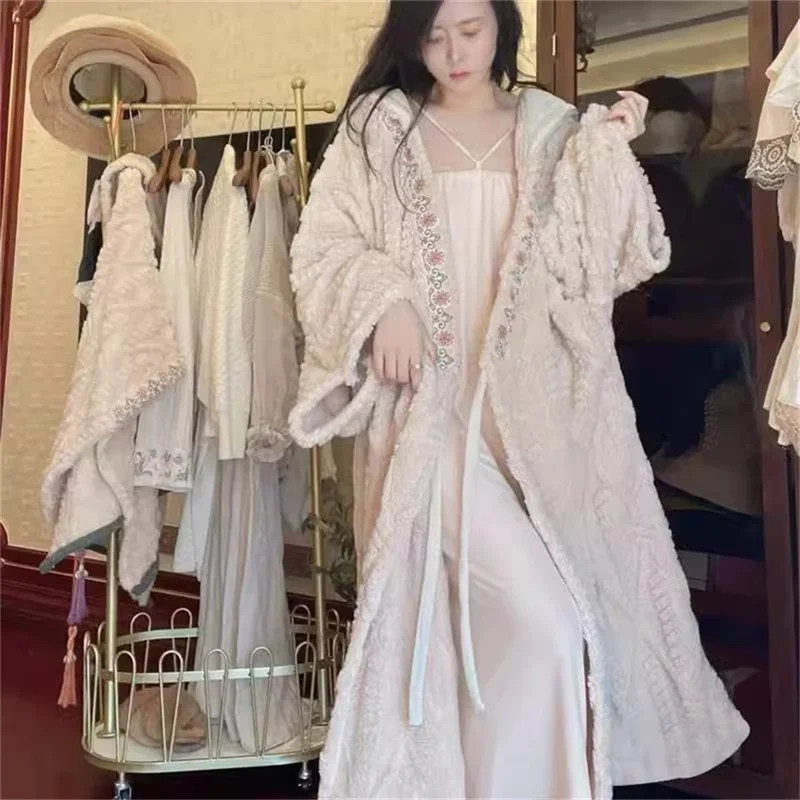 Embroidery Hooded Pajamas Women's Autumn Winter Coral Velvet Long Pajamas Women's Plush Thick Home Clothes Outerwear Lace-Up XXX