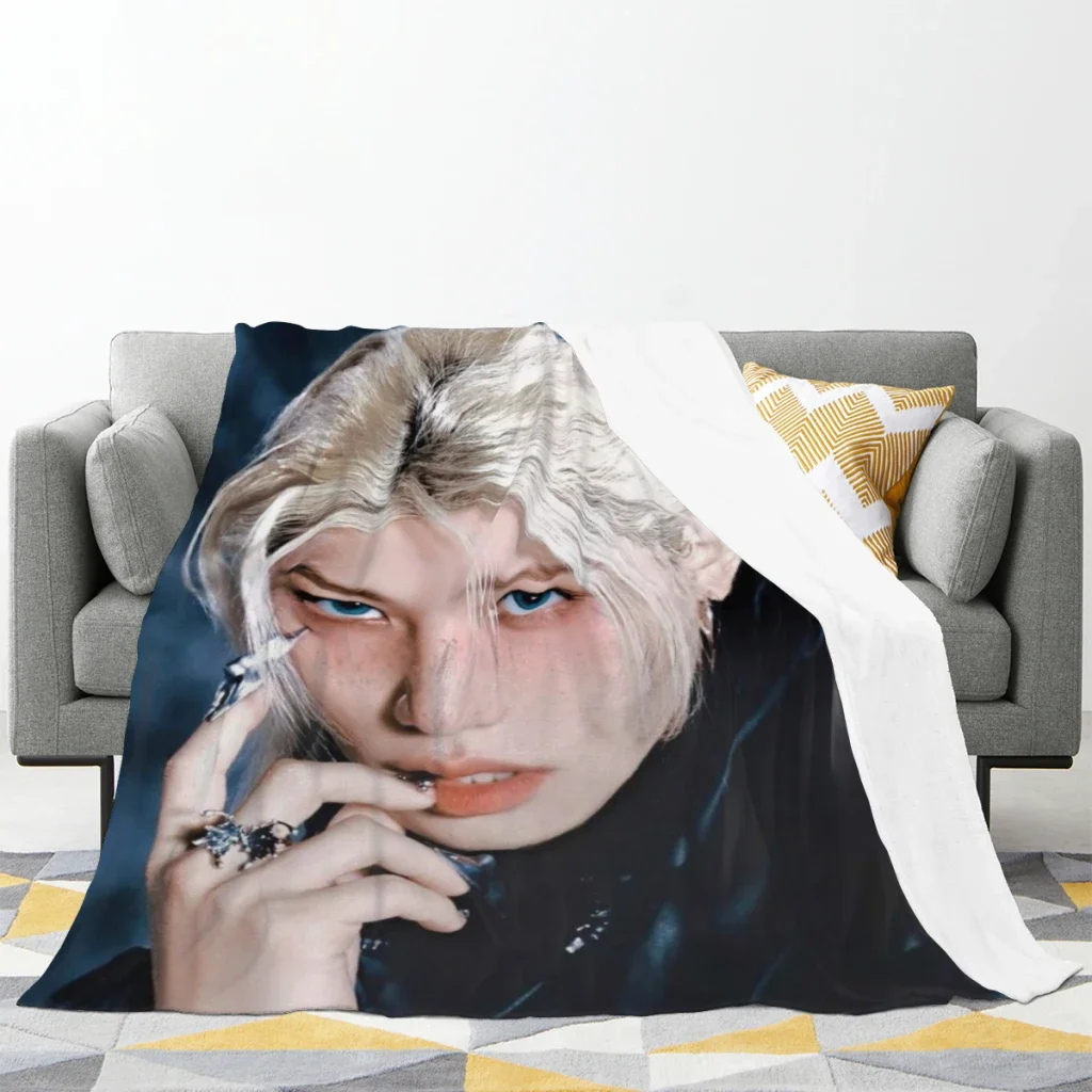 Hot-KPOP-Like-Stray-K-Kids Fashion Blanket Printed Throw Blanket Plush Fluffy Flanne Soft Throws for Sofa Couch and Bed 2