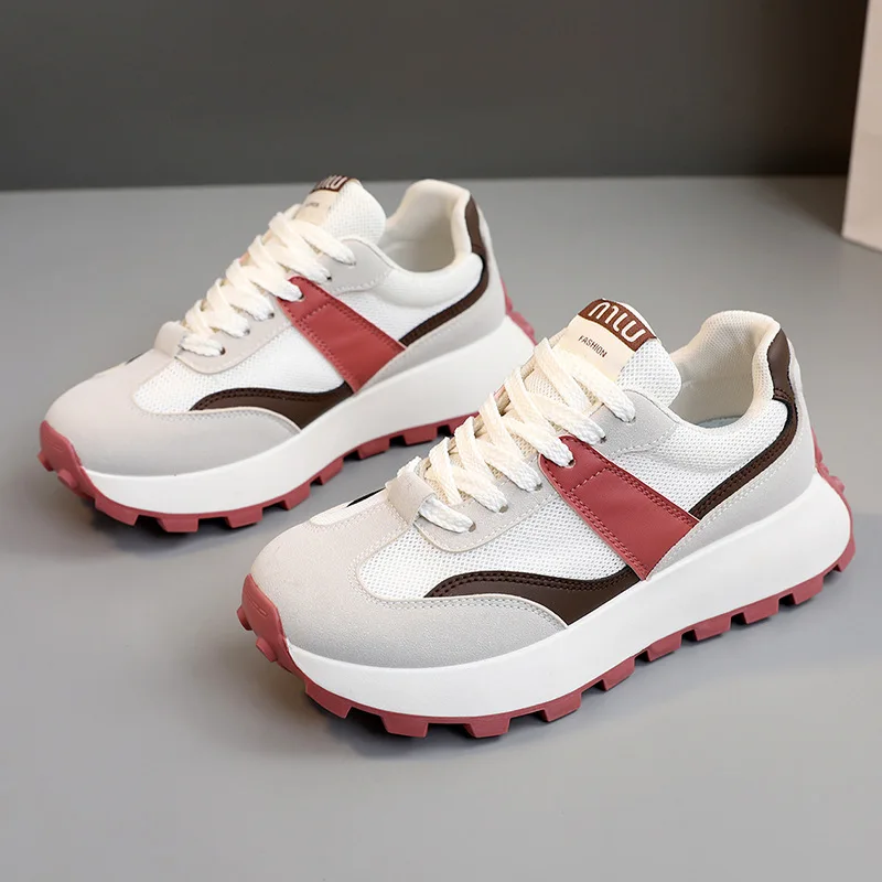 2024 Spring New Korean Edition Female Student Sports Breathable Running Thick Sole Casual Shoes