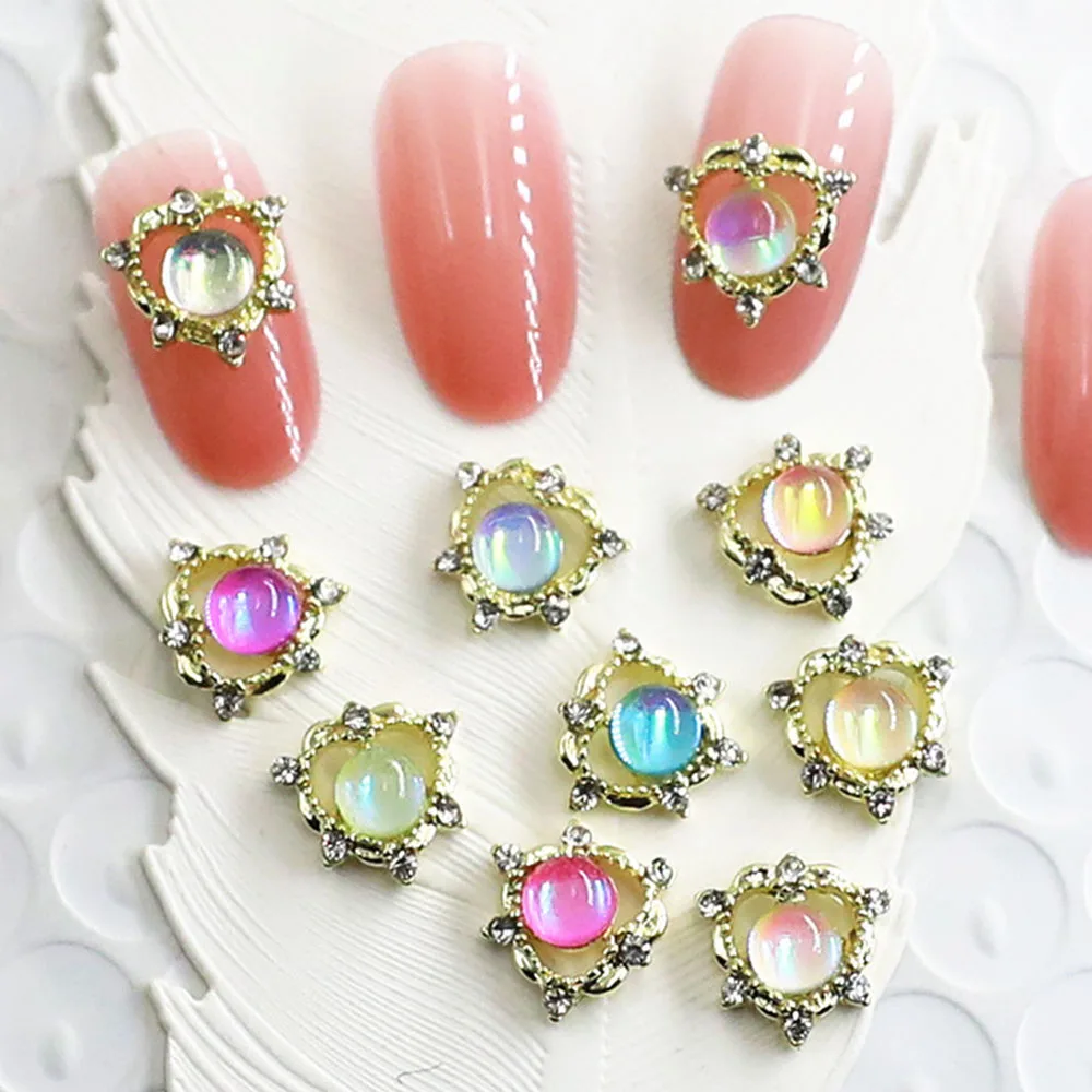 

10PCS/lot 3D Heart Diamond Nail Art Charms Alloy Colorful Gemstone Accessories 10mm Beautiful Girl Manicure Rhinestone Jewelry