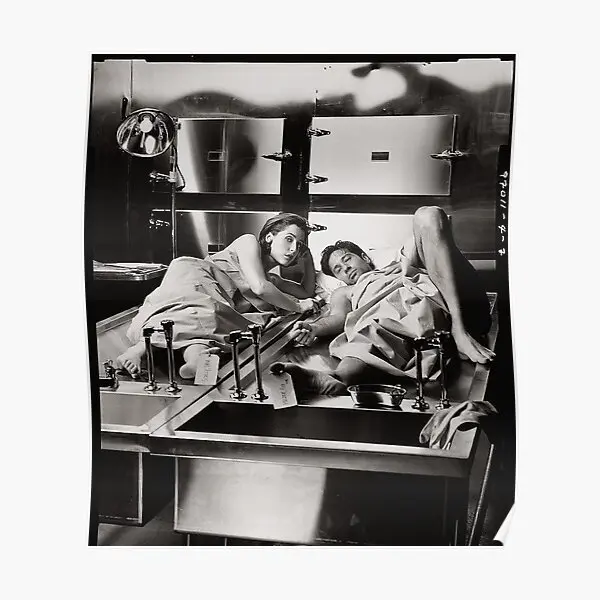 

Mulder And Scully Autopsy Poster Room Decor Art Modern Vintage Print Painting Funny Home Mural Wall Picture Decoration No Frame