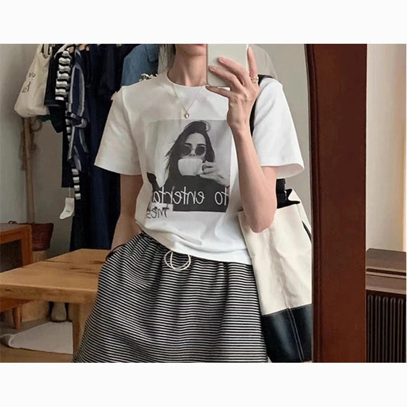 

White Short-sleeved T-shirt Women's Summer 2023 New Korean Commuter Casual All-match Tops