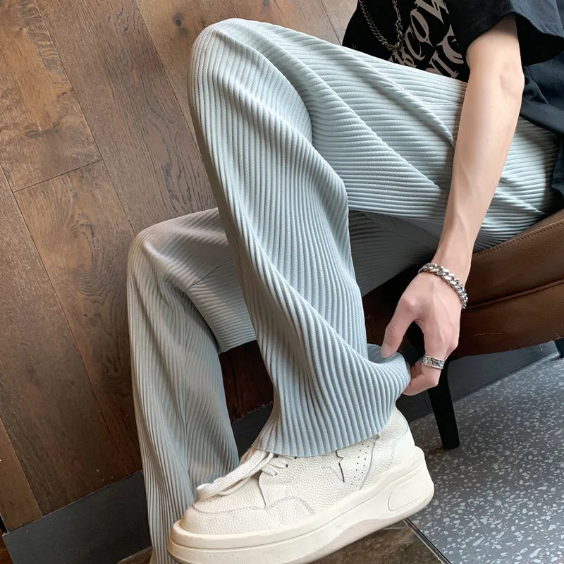 Men Summer Casual Pants Black Gray Ice Silk Pants Japanese Streetwear Hip-hop Loose Straight Trousers Mens Pleated casual pants