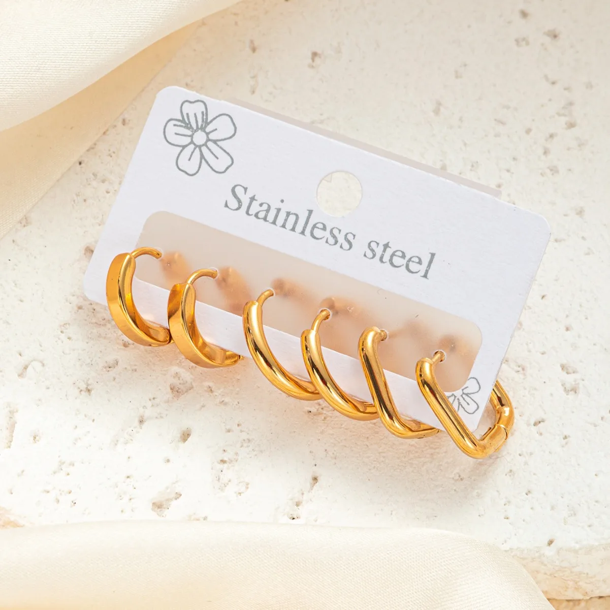 3 Pairs/Set Glossy Metal Huggie Hoop Earrings Gold Color Plated Copper Women Jewelry 2