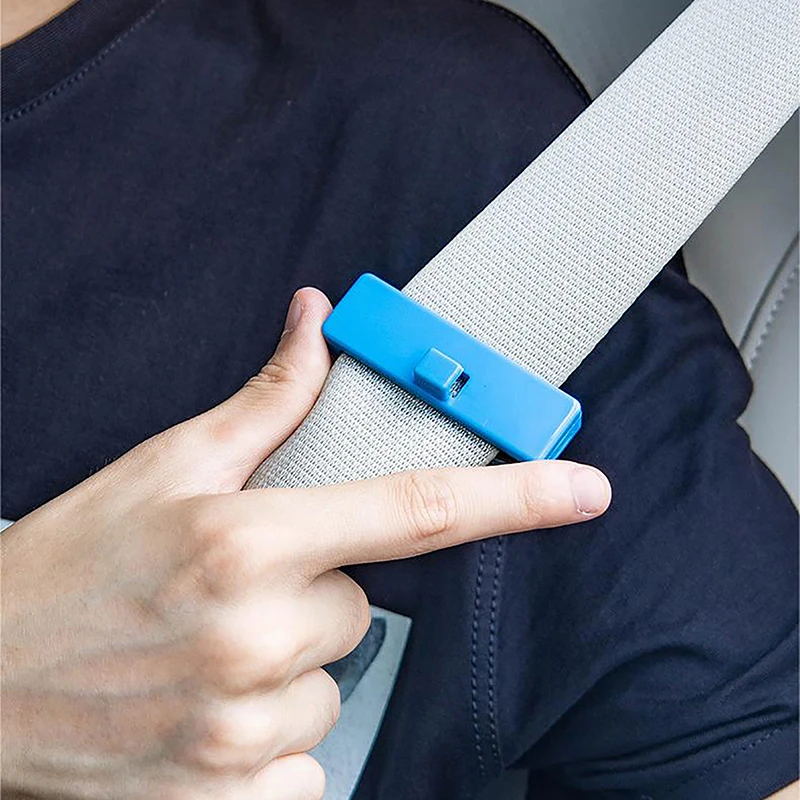 AdjustableCarSafetySeatBeltsHolderStopperBuckleClampPortable