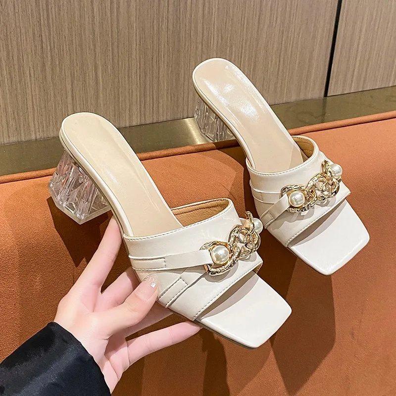 

Летняя женская обувь, Тапочки на высоком каблуке, удобные шлепанцы из искусственной кожи с открытым носком, летняя Декоративная Прозрачная однотонная обувь из металла