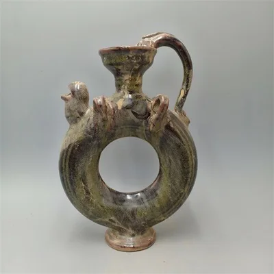 

Exquisite antique tea powder glazed chicken head ring flat pot ornament