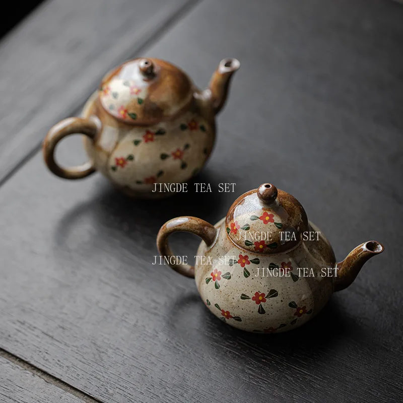 1pcs  Ceramic Teapot Kung Fu Tea Set Japanese Retro Flower Pattern Semi Handmade Underglaze Color tea infuser