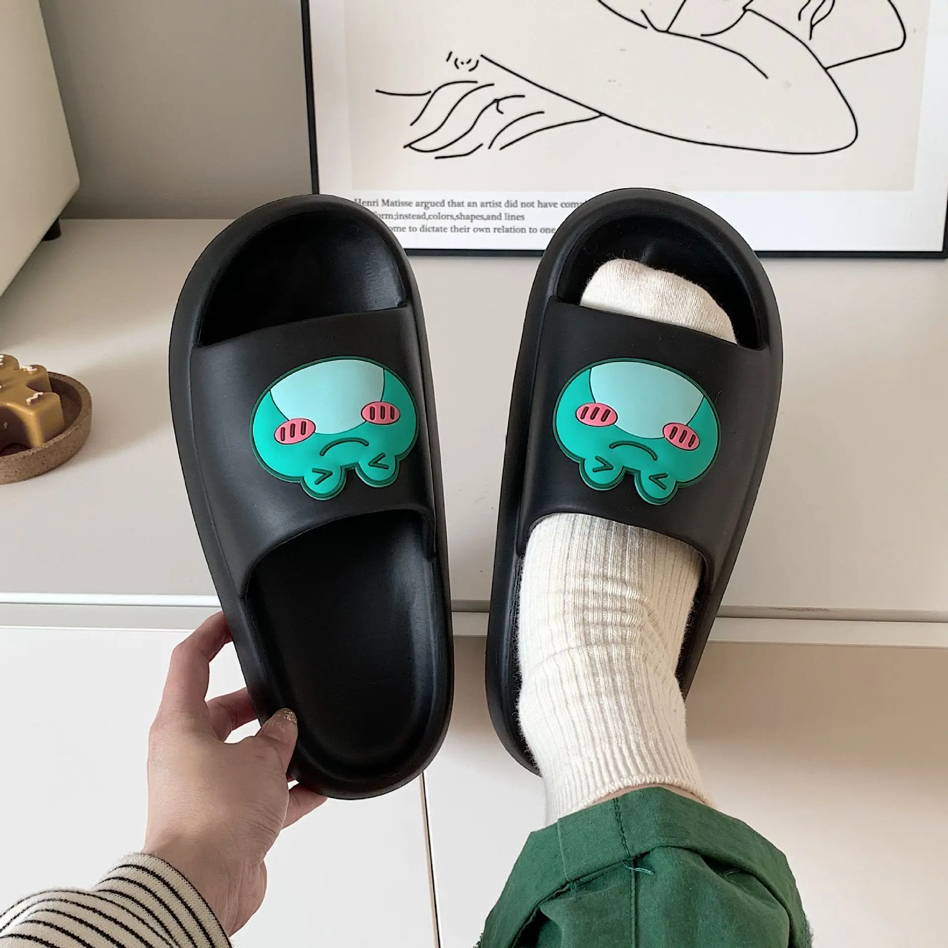 Anime Cartoon Cute Frog Pattern Women's Slippers Thick Bottom Non-slip Breathable Comfortable Sandals Indoor Couple Slippers House Slippers discount