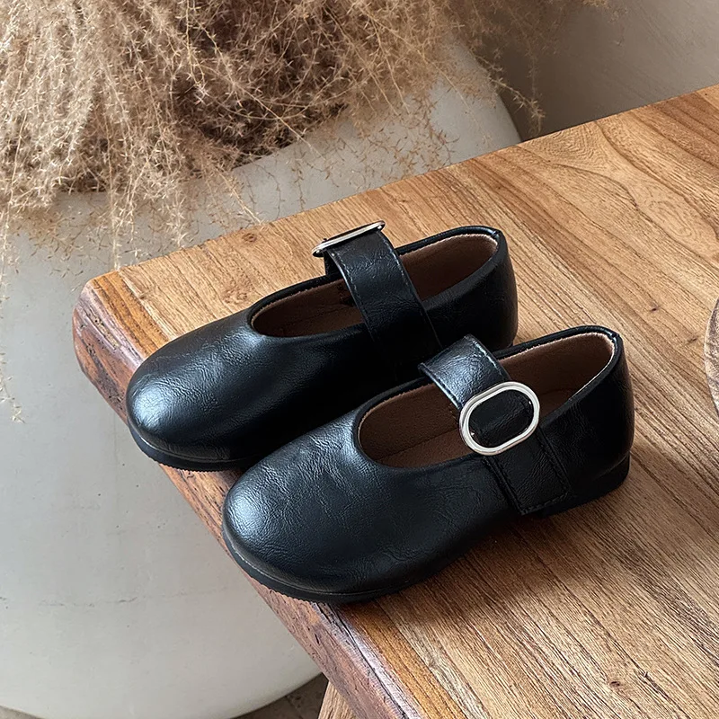 Children Princess Shoes Korean Style Versatile Kids Flat Shoes Retro 2025 Brand New Girls Leather Shoes Casual Soft Comfortable