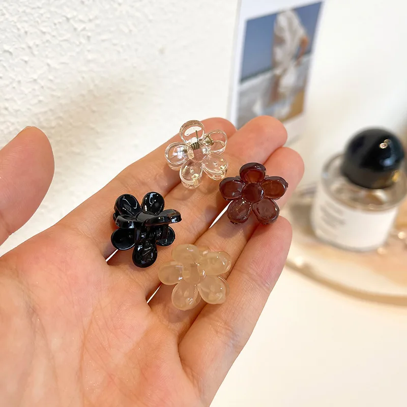 6 개/몫 작은 꽃 1.7cm 웨딩 신부 머리 발톱 여자 크리스탈 미니 헤어 클립 여성용 헤어 액세서리 모자를 쓰고 있죠 어린이
