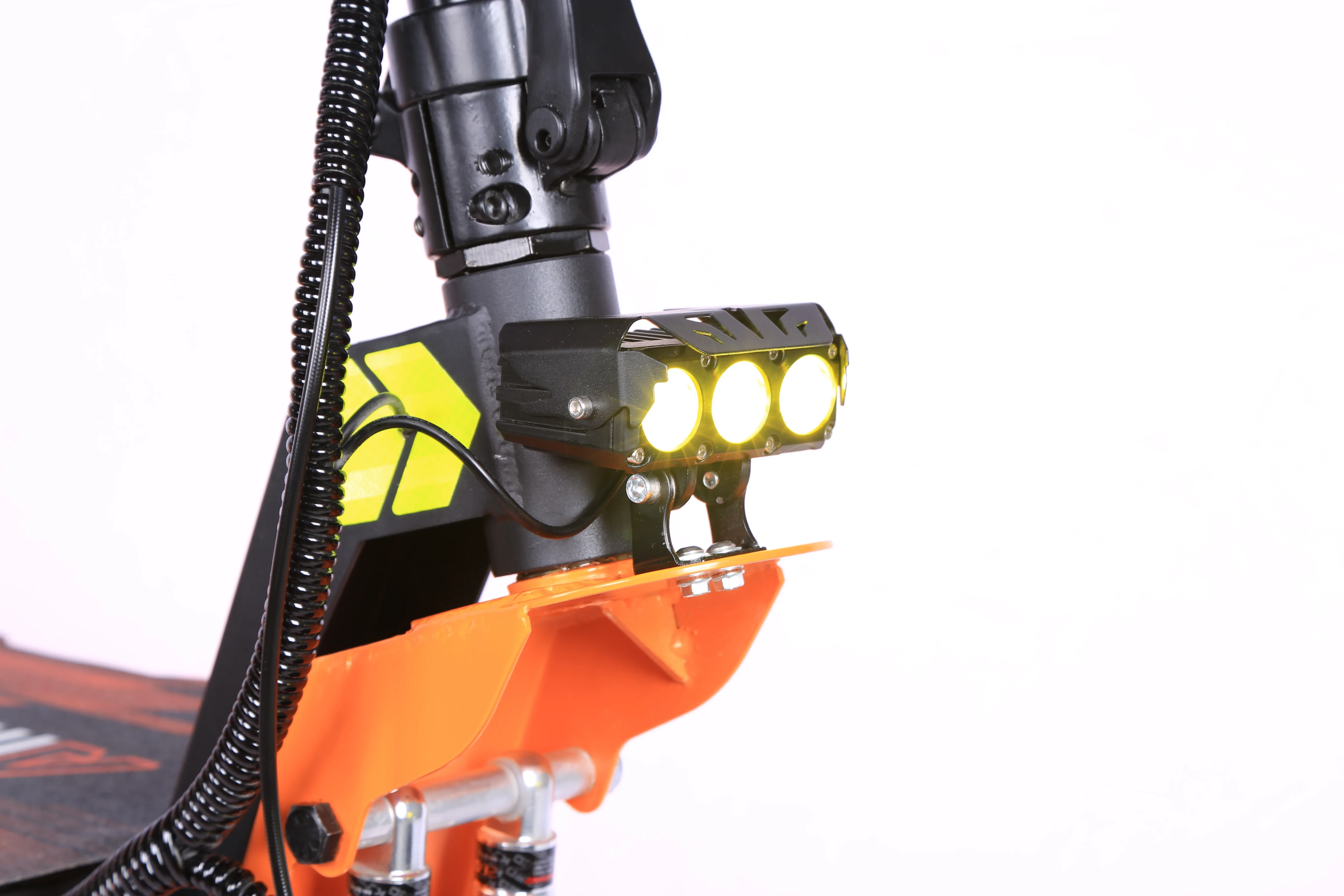 Electric Scooter 6000w Dual Motors Maximum Speed 85 km/h 11-inch Off-road Tires Shock Absorbers Foldable