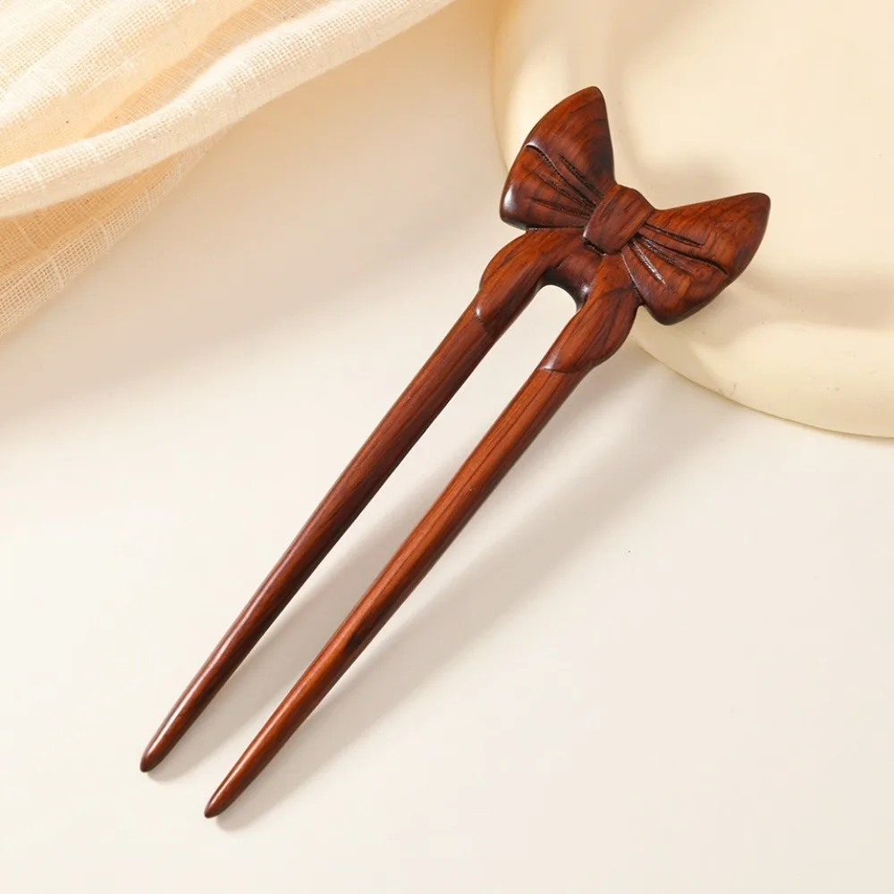 Elegant Wooden U-Shaped Carved Flower Hair Fork Headwear