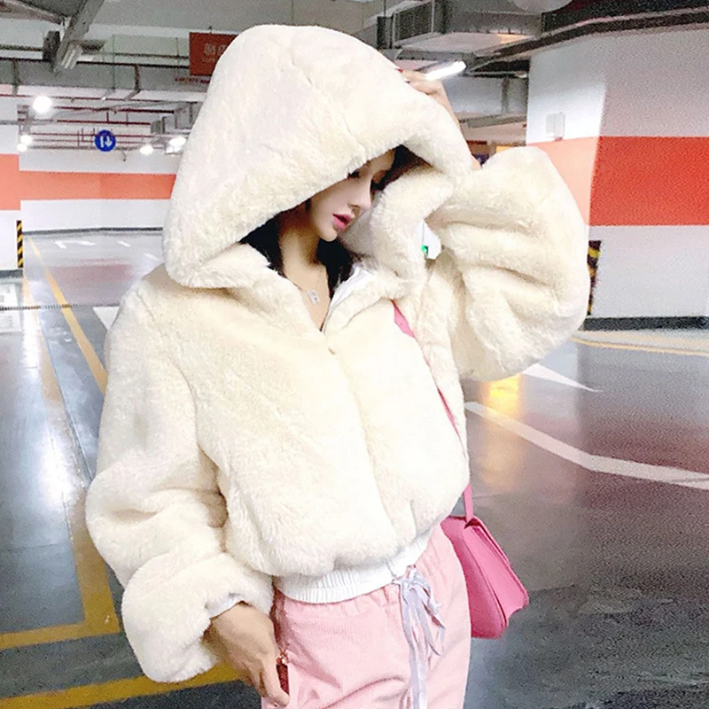 

2022 Warmness Fashion Winter Faux Fur Jacket Women Short Coat Gothic Casual Jackets Hooded Outwear Coats