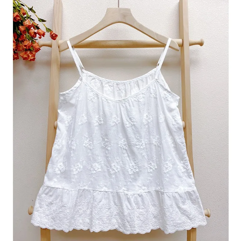 Süßes und frisches Mori-Girl-Kamisole im japanischen Stil mit Stickereien, lockeres Spitzen-Patchwork, mehrlagiges Innen-Kamisole-Oberteil – Detail 1