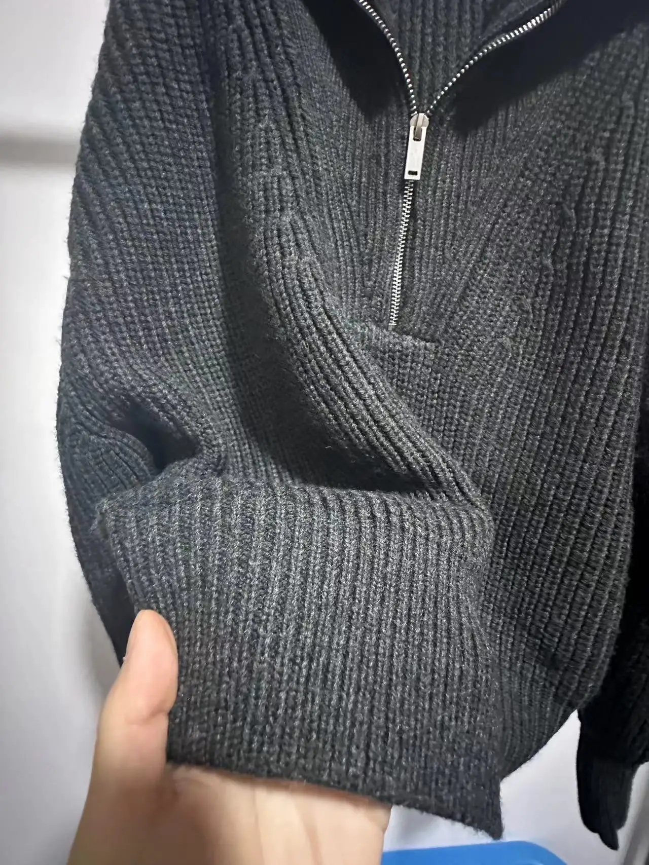 thumb