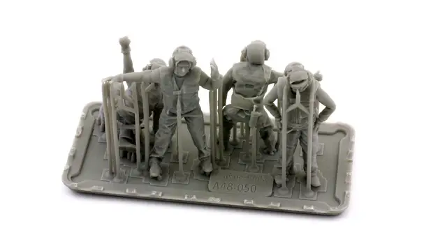 OrangeHobby A48-050 1/48 U.S. Navy Aircraft Handling Officers of Flight Deck 4