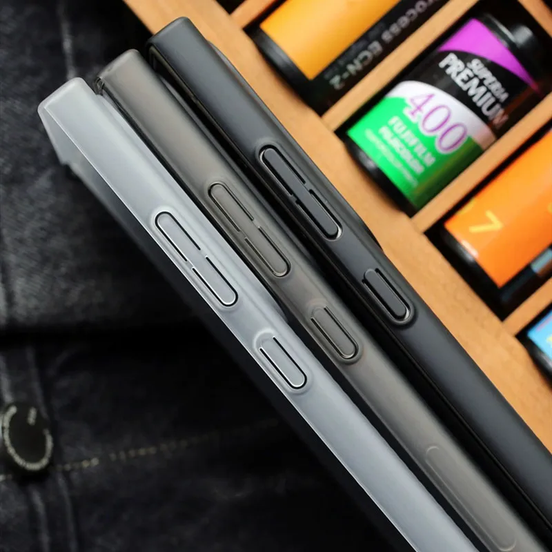 Ultra Slim Matte Hard Back Case with Anti-Fingerprint Frosted Stripe Cover