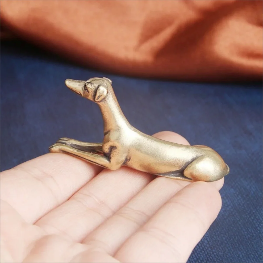 Robuste Miniatur-Hundestatue aus Messing, Windhund-Figur, Sammlerstück, federlos, Weihnachtsgeschenk, Schreibtischdekoration, Metall, Heimdekoration