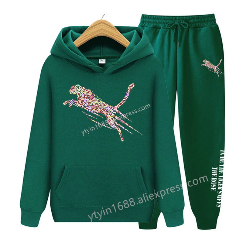 Womens TrackSuit Aesthetic Sweatshirts Sweatpants Two-piece suit 2025 New Fleece Oversize Designer Streetwear Women Hoodie Sets 4