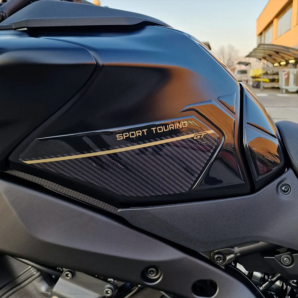 Resin Bike 3D Tank Stickers For Yamaha Tracer 9 GT 2025 - Protective Motorbike Decals, Waterproof & UV Resistant, Made In Italy
