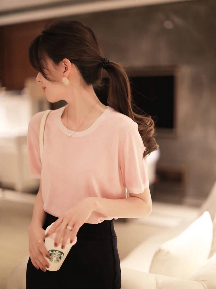 

2022 Summer round collar Medium sleeve bottom sweater for women to wear inside knit shirt loose and slim five-point sleeve top