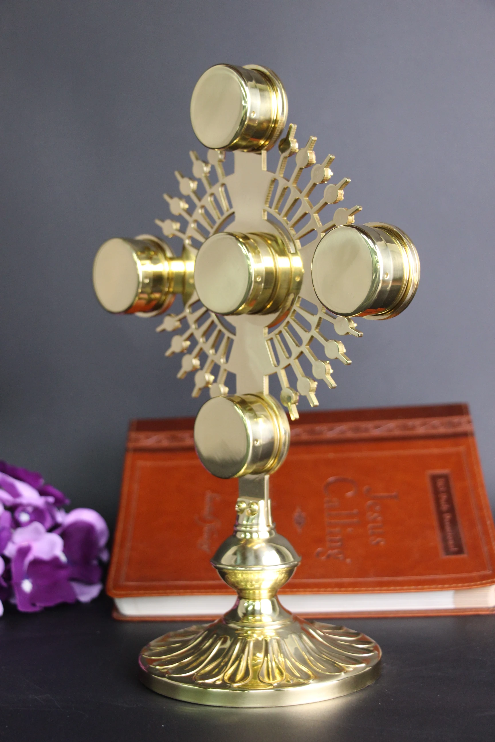Sacred Relic Chest Sacred Skull Rack Brass Articles Pure Copper Etiquette Articles Catholic Christian Holy Things Monstrance