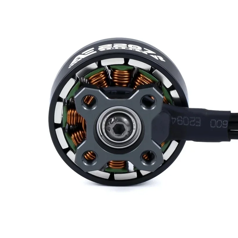 AxisFlying AE2207 V2 Brushless Motor 1860KV 1960KV 4-6S Lipo 5mm Shaft for 5inch FPV Drone Compatible with Flower Fly Models thumbnail 3