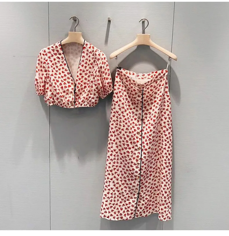 

Summer Sweet Women V-neck Chiffon Shirt + High Quality Print Skirts Two Piece Set C627