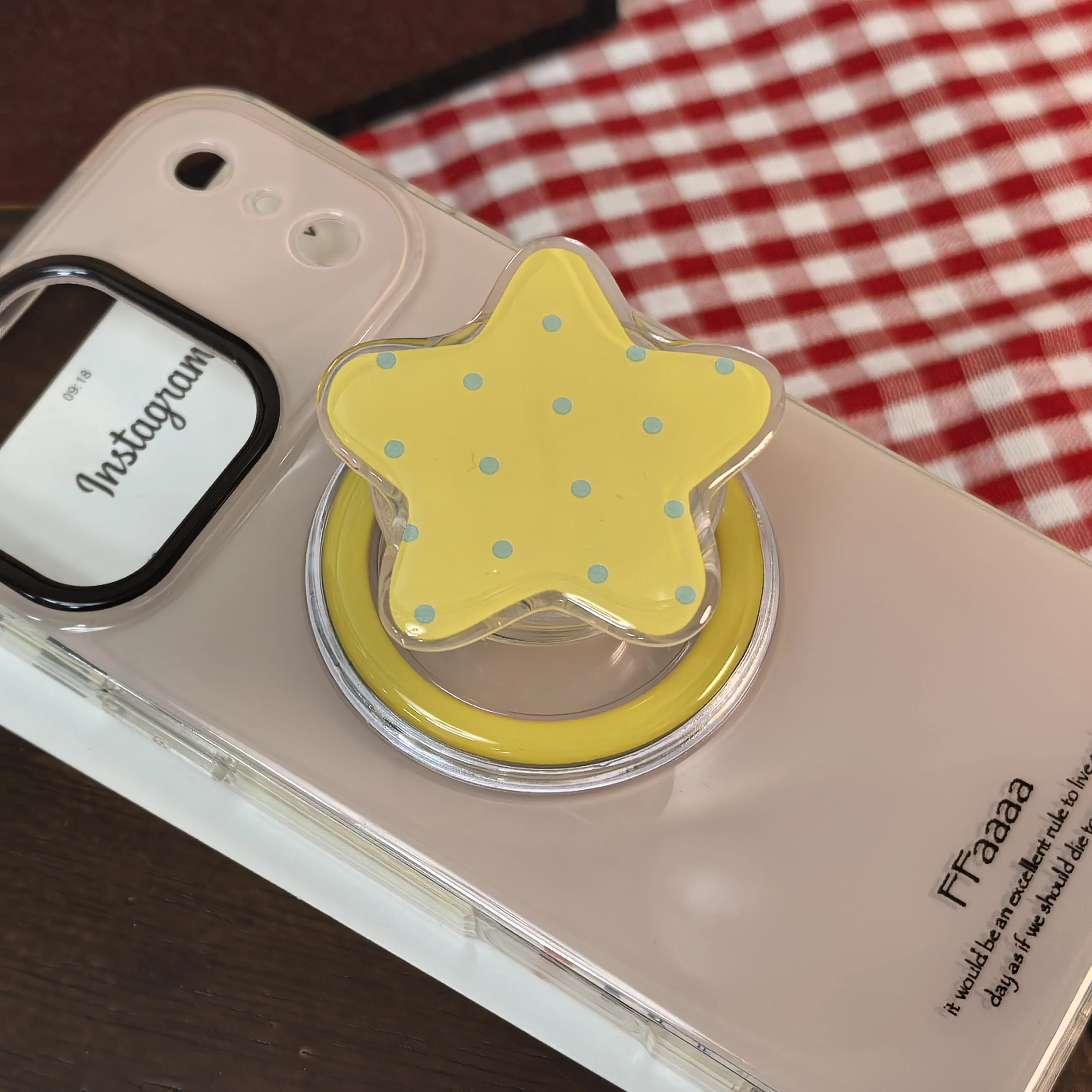 Korea Bestseller: Niedlicher Stern-Magnet-Handyhalter für iPhone 17 16 15 14 ProMax und Samsung Faltbare Handys – Zubehör – Detail 10
