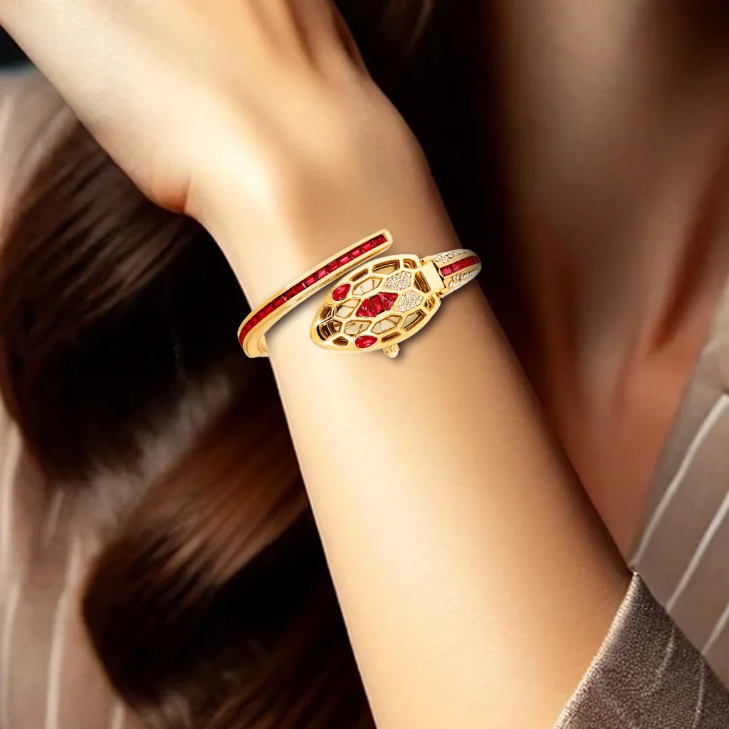 ساعة كوارتز نسائية جديدة عصرية وخفيفة الوزن على شك...