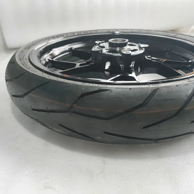 The product can be customized. Motorcycle front tire assembly rim hub 110/70-17