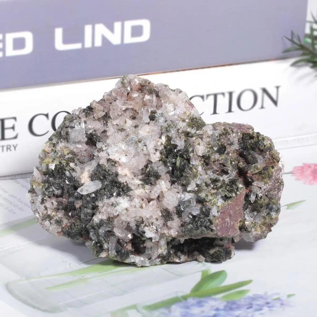 400-599g Irregular Epidote Crystal Quartz Healing Raw Gemstone Minerals Specimen For Home Decor Ornaments