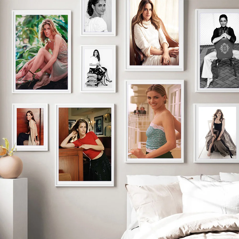 

Amanda Peet Star Print Art Poster American Actress Canvas Painting Modern Wall Stickers Decor Fans Gift