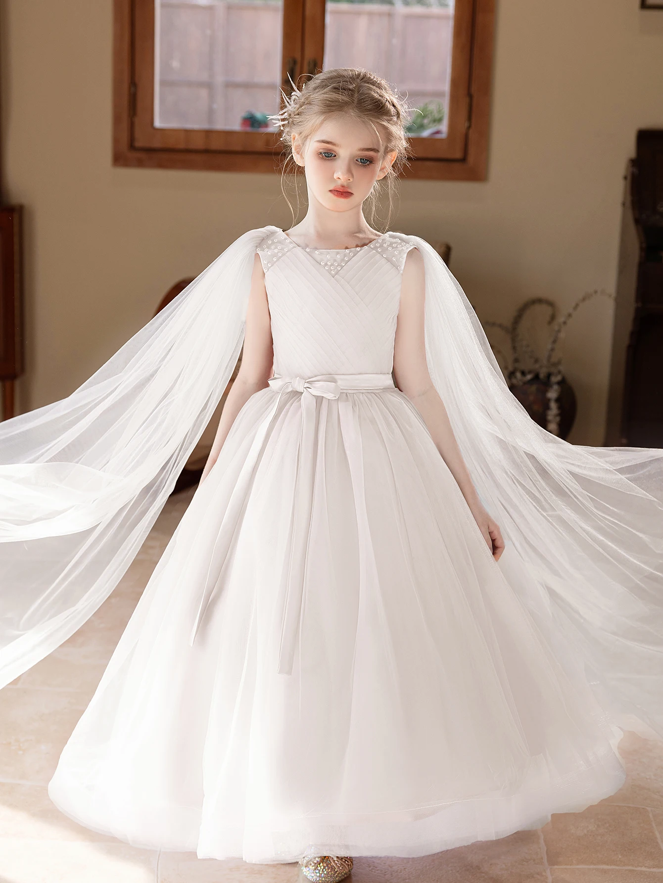 Elegant Purple Tween Girl's Formal Gown with Flowing Veil and Bow Decoration