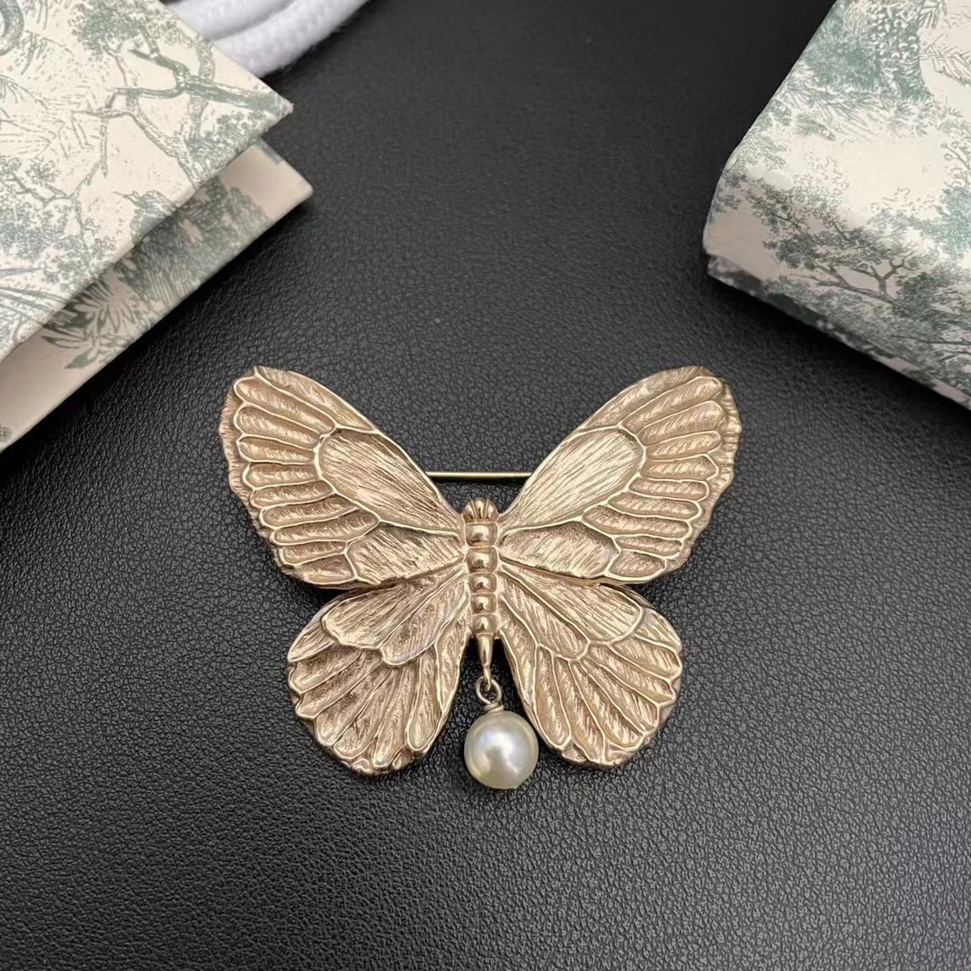 

Fashion exquisite fashion butterfly brooch